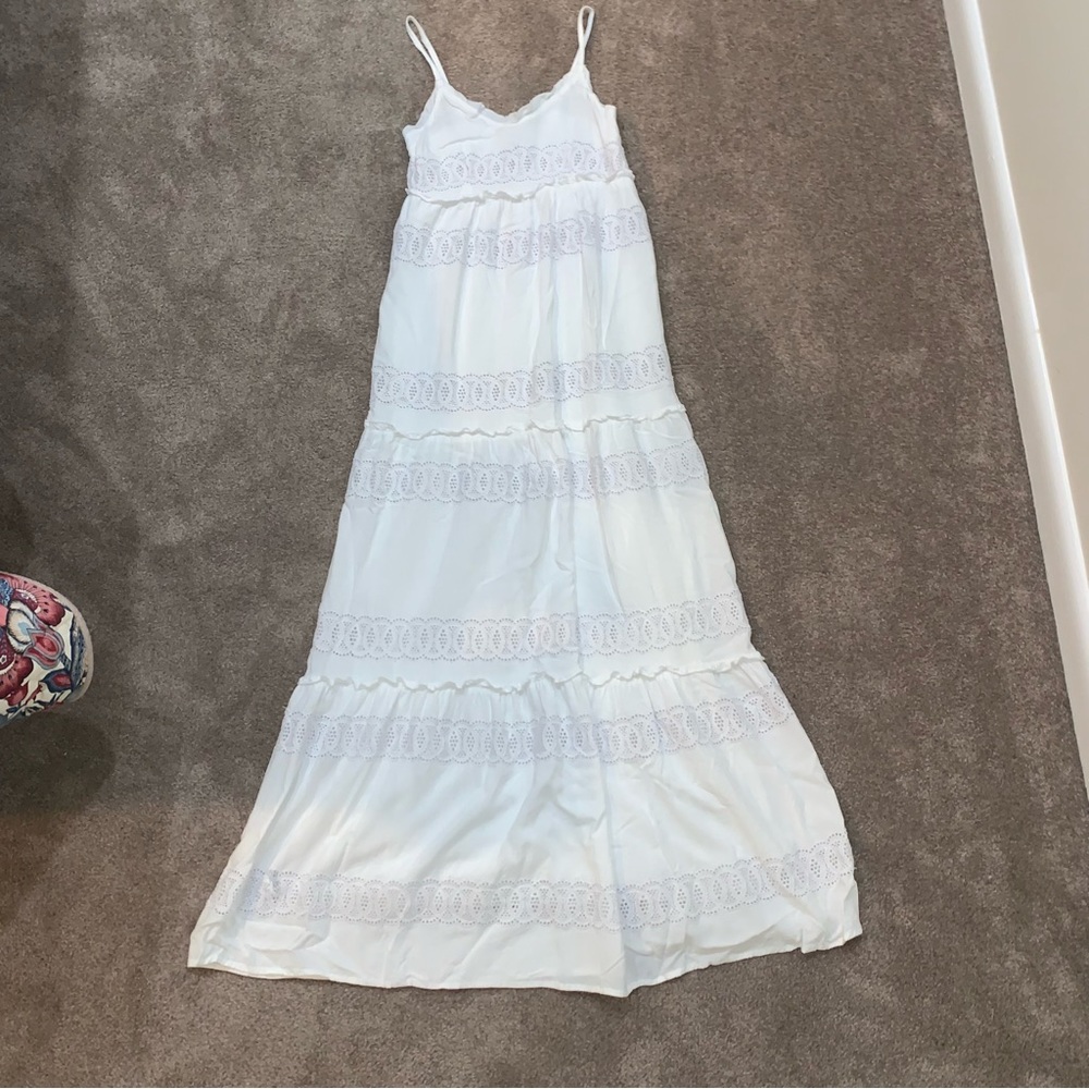 Jessica Simpson White Lace-Trim Maxi Dress